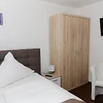 Huettl Hotel Wormacja