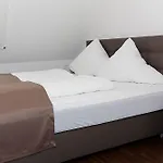Hotel Huettl 3*