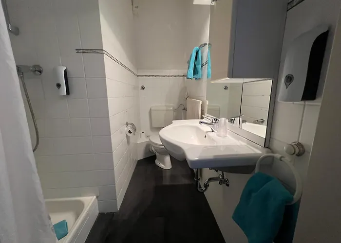 Hotel Hüttl - Garni 3*