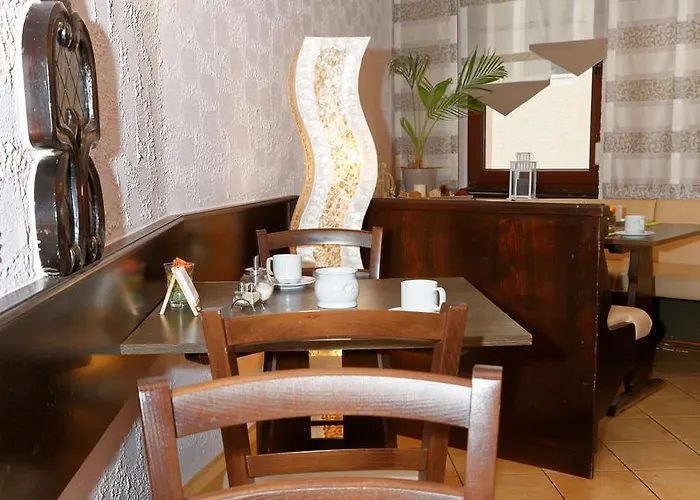 Hüttl - Garni Worms